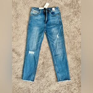 Judy Blue Howdy High Waist Boyfriend Fit Raw/Fringe Hem Distressed Jeans 7/28